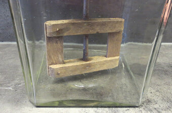 Starožitný ruční šlehač na máslo šlehačku.... - 2