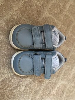 Celoroční botky Nike vel. 21 - 2