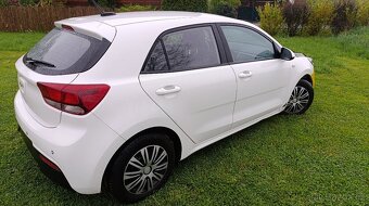 Kia Rio 1.2 63 kW,r.v,2021/8 naj.11tkm.koupeno nove v česku. - 2