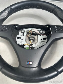 BMW Volant M Paket - 2