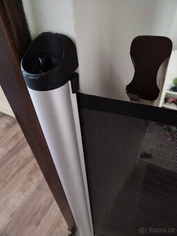 Lascal KiddyGuard Ascent black rolovací zábrana - 2