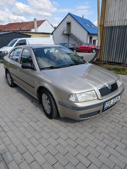 Škoda Octavia - 2