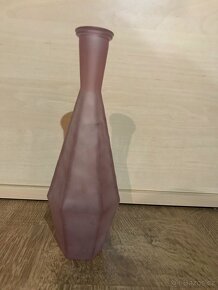 Skleněná vázička - 2