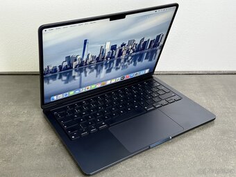 MacBook Air 13'' 2022 / M2 / 16GB / 1TB SSD / Midnight - D - 2
