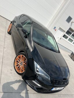 Seat Leon Fr 2.0TDi 135Kw - 2
