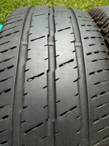 2 letní pneumatiky Continental 235/65/16C 6,6mm - 2