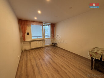 Pronájem bytu 2+kk, 45 m², Králův Dvůr, ul. Pod Hájem - 2