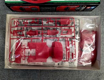 Ferrari F40 Tamiya 1/24 - 2