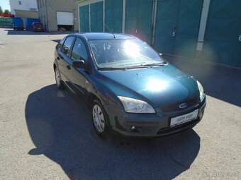 Ford Focus 1.6i 16V - 2
