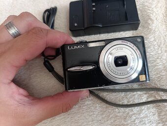 Fotoaparát Panasonic Lumix DMC-FX30 - 2