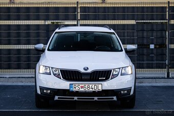 Škoda Octavia Combi SCOUT 3 facelift 2.0 TDI DSG 4x4 - 2