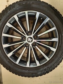 Orig Alu sada Škoda Kodiaq-Trinity Black 18" - 2