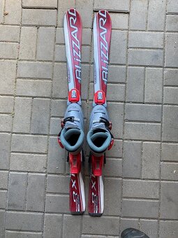 Lyže 110cm, lyžáky 19/22.5 269mm, vázání. Komplet - 2