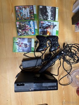 Xbox 360 plus 6 her a kinect - 2