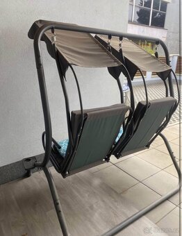 Zahradní houpačka - 2