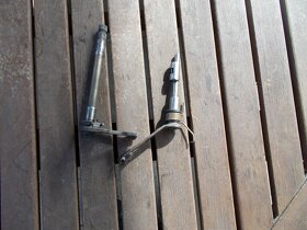 Husqvarna 610 / 410 - napínák rozvodů - 2