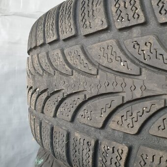 Zimní pneumatiky Nokian+Barum 215/65 R16 č. AP148 - 2
