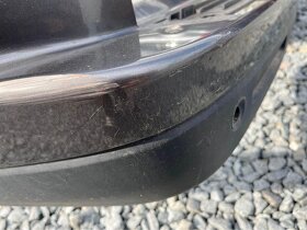 Zadní nárazník Discovery 4 - 2