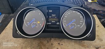 VW 3D budiky Touran 1T0 920 885 N - 2