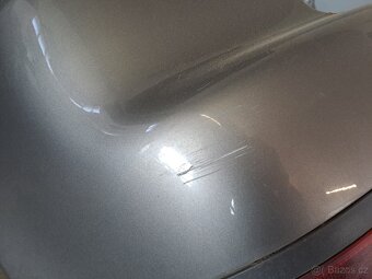 VW Touran 2008 Zadní nárazník - 2