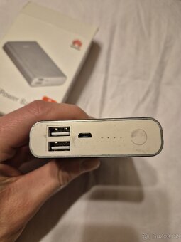 Powerbanka 13 000mAh 2A - 2