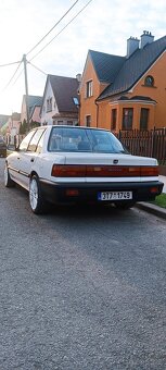 Honda Civic 1, 6 - 2