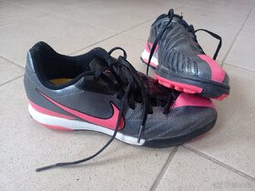 Boty dívčí dámské NIKE vel. 37,5 - 2
