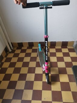 Dětská koloběžka, 120mm, pouze 2,4kg - 2