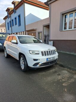Jeep Grand Cherokee Sumit - 2