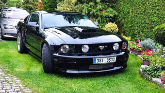 Ford Mustang GT California 2007 V8 4,6l manuál TOP ZVUK - 2