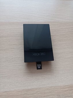 HDD 320 GB do Xboxu 360 - 2