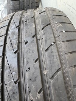 Pneu 4x letní - 255/40 r19 - 2