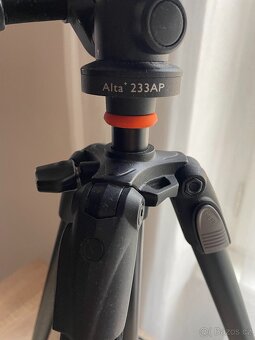 Stativ Vanguard Alta AP 233 - hliníkový, pevný, až 1600 mm - 2