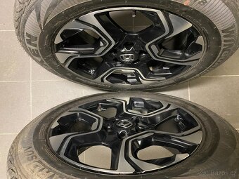 ORIGINAL ALU KOLA HONDA CRV 235/60/18 - 2
