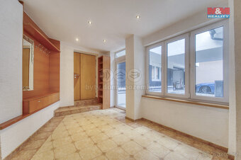 Pronájem bytu 3+1, 68 m², Plzeň, ul. Štefánikova - 2