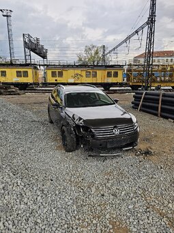 Passat b7 2.0 103kw dsg - 2
