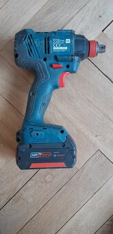 Utahovák Bosch GDX 180-li - 2