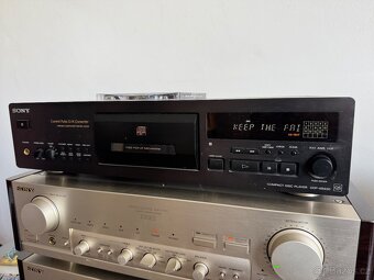 SONY CDP-XB930 QS - 2