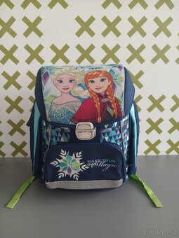 Dívčí školní batoh/aktovka Frozen Elsa a Anna + text.baťůžek - 2