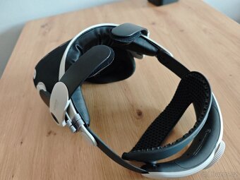 Oculus Meta Quest 2 256GB + Headstrap M2 Plus+ Příslušenství - 2