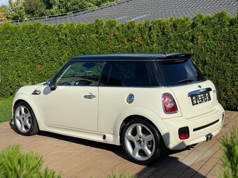 MINI COOPER S 1.6T 135kW AT /1.Maj-2011-102.873km/ R56 SPORT - 2
