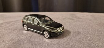 Volkswagen Touareg 1:43 - 2