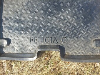 Vana do kufru Škoda felicia combi - 2