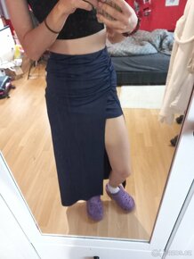 Tmavě modrá sukně a rozparkem Shein vel. XS - 2