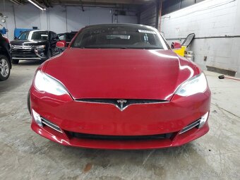 Tesla Model S 2016 - 2