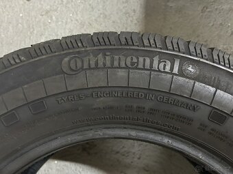 Celoroční pneu 235/65/16C Continental - 2