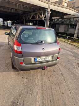 Nabízím Renault Grand Scenic 1,9dci najeto 313000km 7 míst - 2