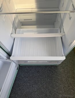 SMEG FAB30 chladnička - levé panty - super stav lednice - 2