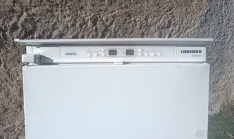 VESTAVNÁ CHLADNIČKA S MRAZNIČKOU LIEBHERR - 178cm - A+ - 2