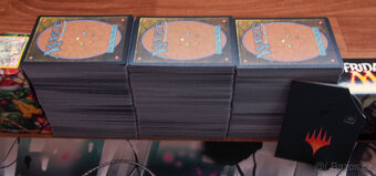 Prodám MTG karty Magic: The Gathering + komponenty - 2
